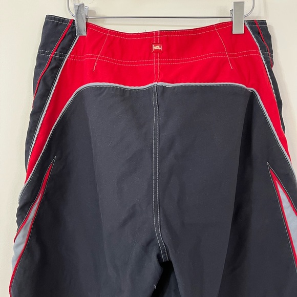 Tony Hawk Gray Red Detail Board Shorts - Picture 7 of 8
